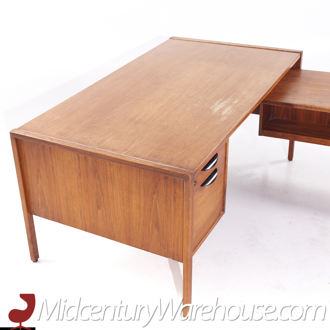 Jens Risom Mid Century Walnut Corner Desk