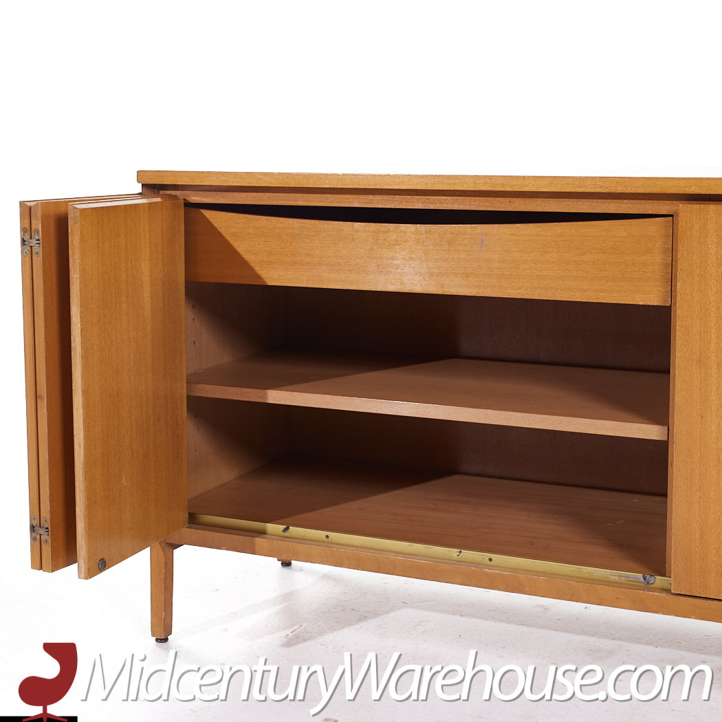 Paul Mccobb for Calvin Mid Century Mahogany Credenza