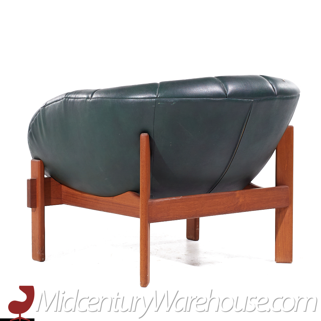 R Huber Mid Century Tufted Teak Lounge Chair