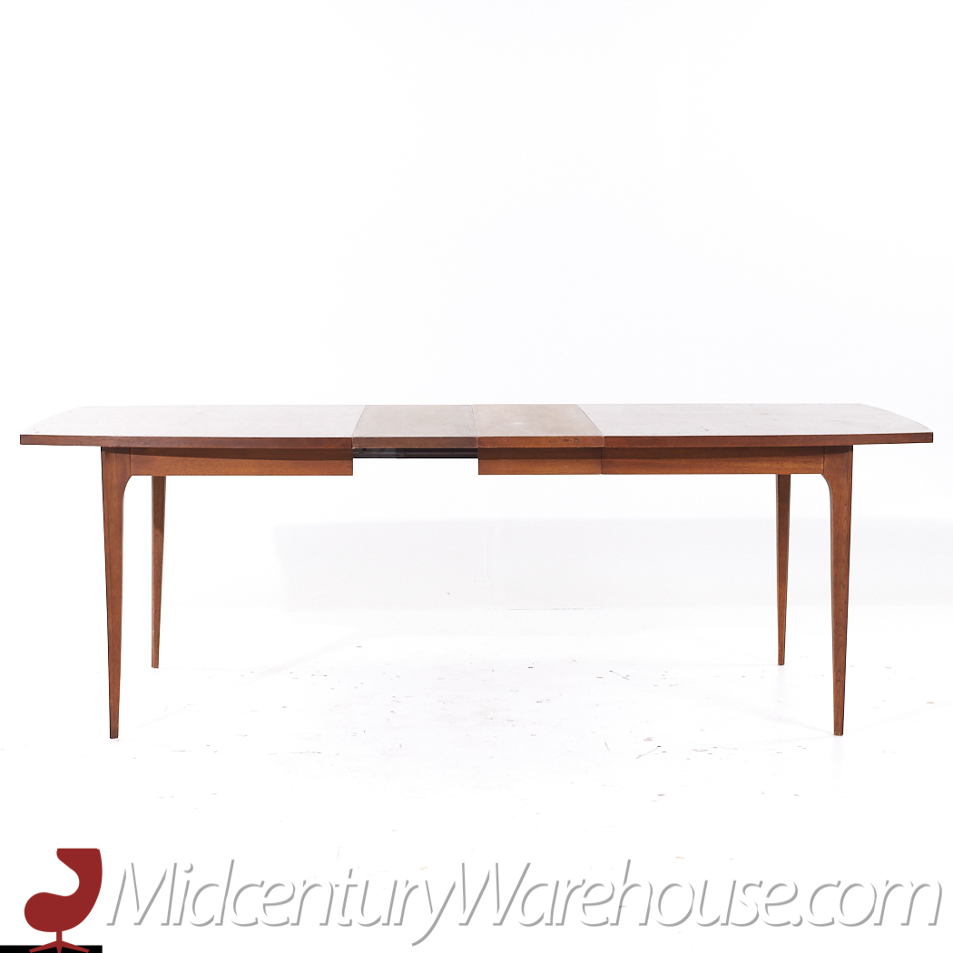 Young Manufacturing Mid Century Walnut Expanding Dining Table with 2 Leaves