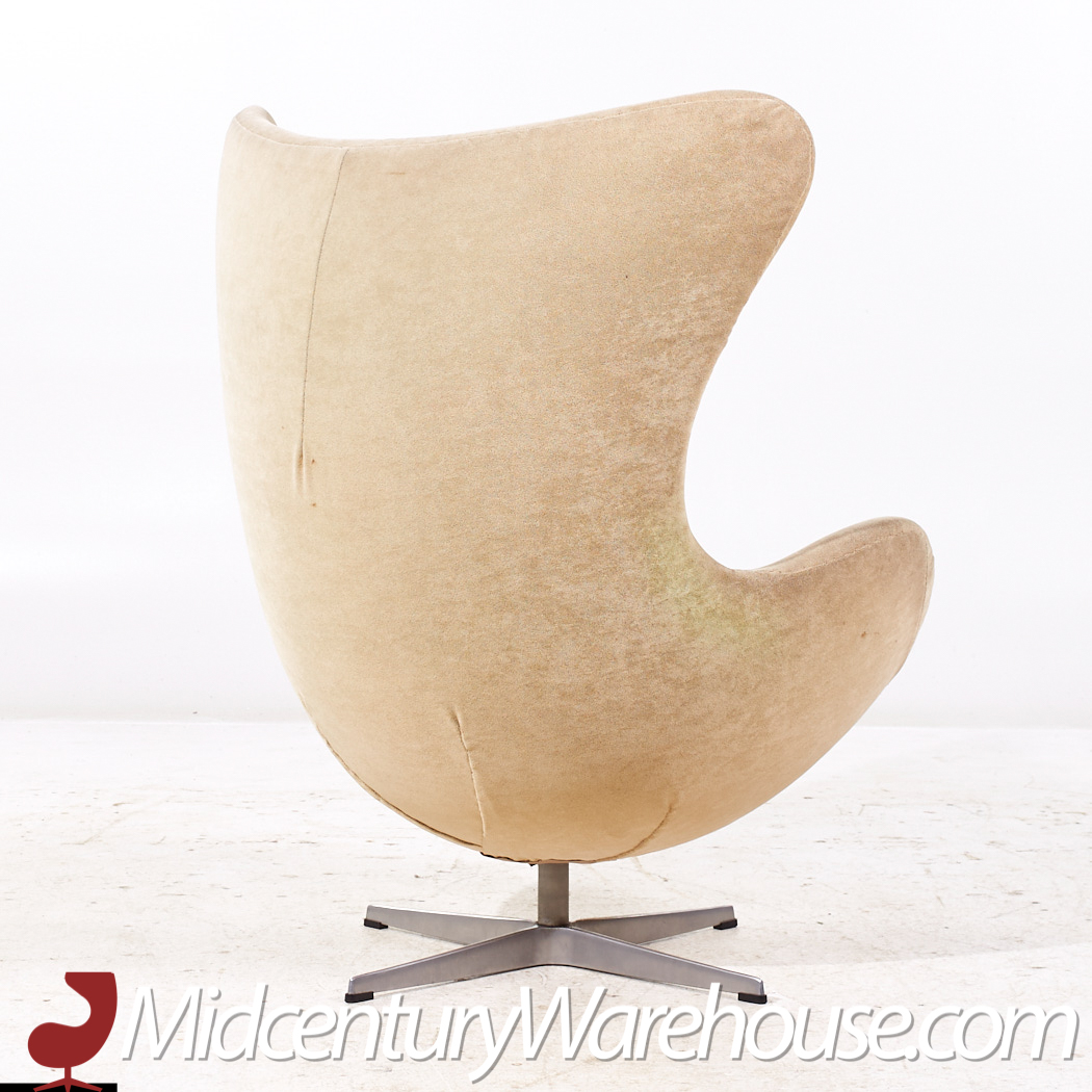 Arne Jacobsen for Fritz Hansen Mid Century Egg Chairs - Pair