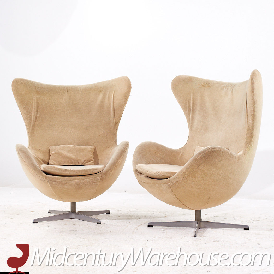 Arne Jacobsen for Fritz Hansen Mid Century Egg Chairs - Pair