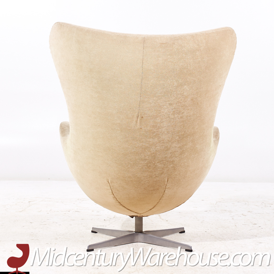 Arne Jacobsen for Fritz Hansen Mid Century Egg Chairs - Pair