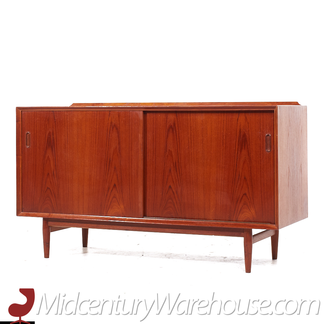 Arne Vodder for Sibast Mid Century Danish Teak Credenza