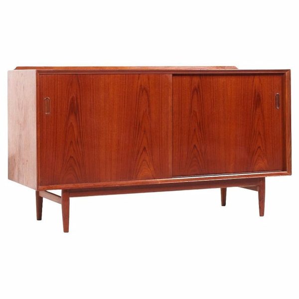 Arne Vodder for Sibast Mid Century Danish Teak Credenza