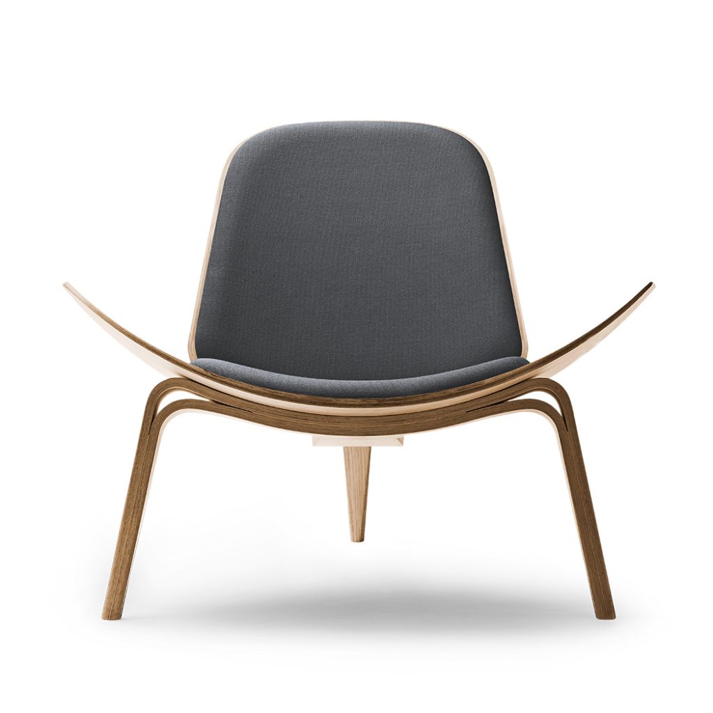 CH07 ハンスJウェグナー　ヴィンテージ　リプロダクト CH07 Shell Chair by Hans J. Wegner for Carl Hansen | Mid Century