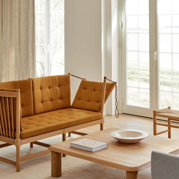 Mogensen Spokeback Sofa by Borge Mogensen for Fredericia