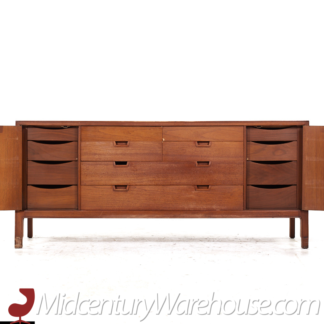 Mount Airy Janus Walnut 14 Drawer Lowboy Dresser