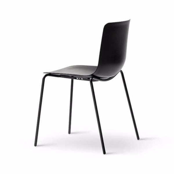 Pato Chair - 4-leg - Stackable by Welling / Ludvik for Fredericia