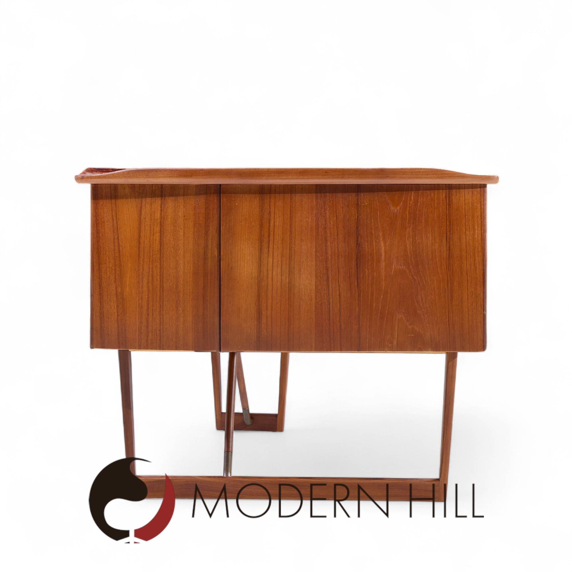 Peter Løvig Nielsen for Hedensted Møbelfabrik Mid Century Danish Teak Boomerang Desk
