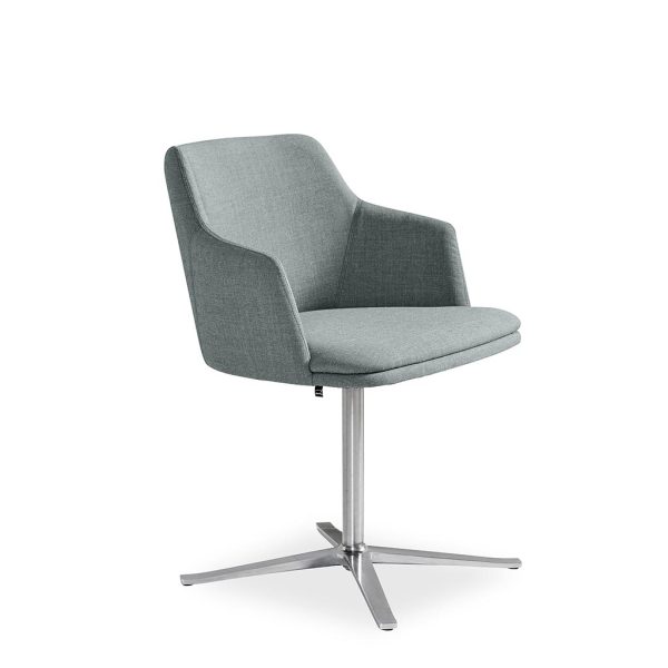 SM 55 Swivel Chair by Skovby