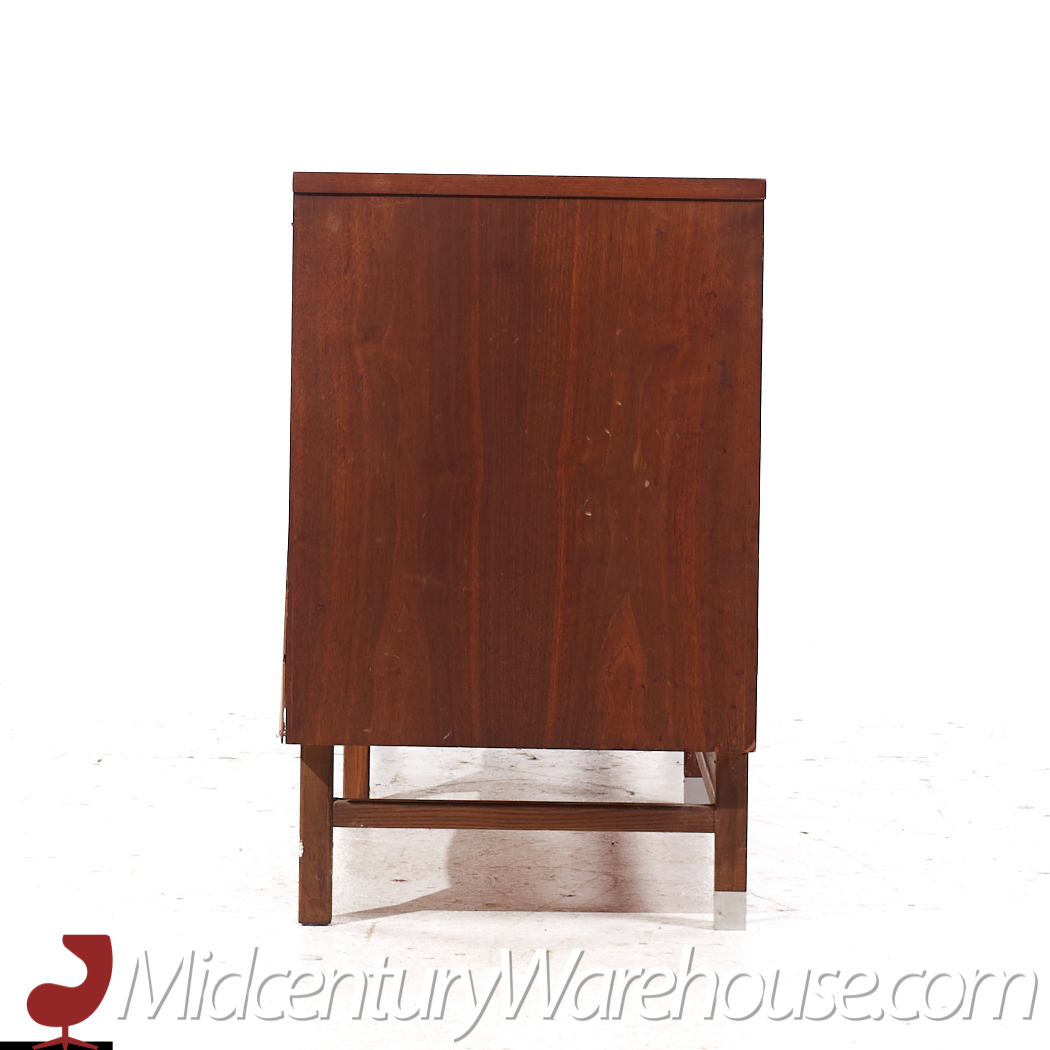 Stanley Mid Century Walnut Credenza and Hutch