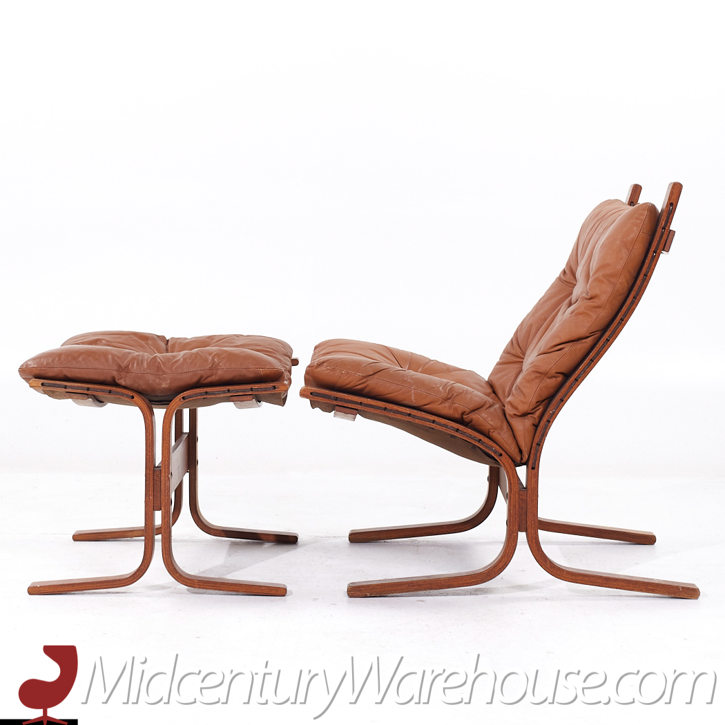 Westnofa Siesta Mid Century Bentwood and Leather Lounge Chair and Ottoman