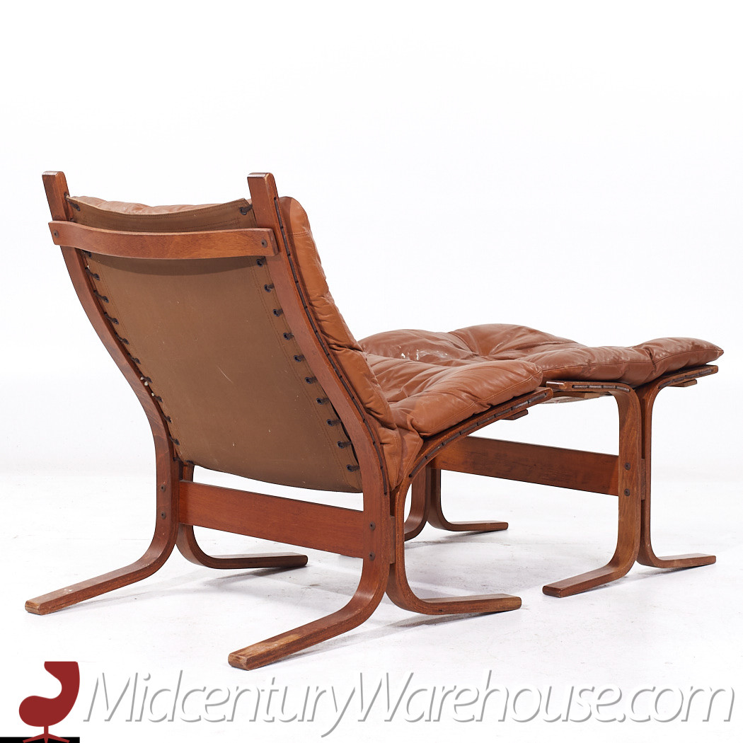 Westnofa Siesta Mid Century Bentwood and Leather Lounge Chair and Ottoman