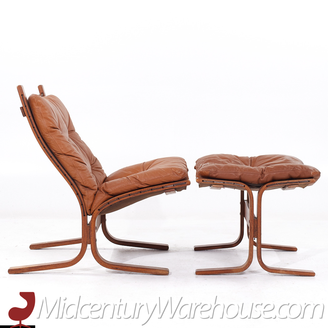 Westnofa Siesta Mid Century Bentwood and Leather Lounge Chair and Ottoman