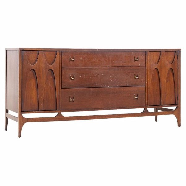 Broyhill Brasilia Mid Century Walnut 66 Inch Credenza