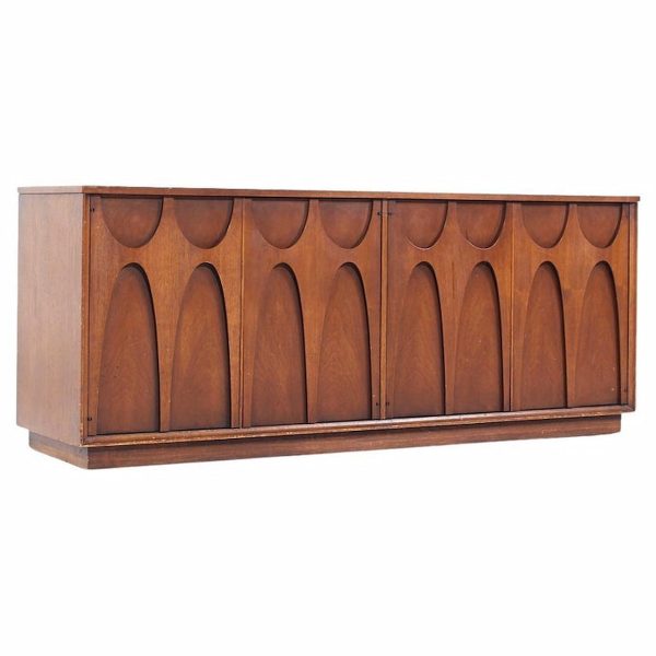 Broyhill Brasilia Mid Century Walnut Credenza