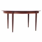 Gudme Møbelfabrik Mid Century Danish Rosewood Expanding Dining Table with 2 Leaves