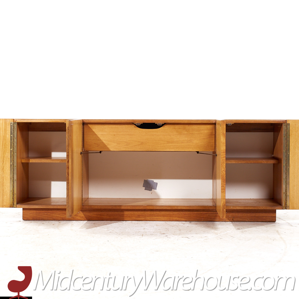 Lane Mid Century Burlwood Credenza and Hutch China Cabinet