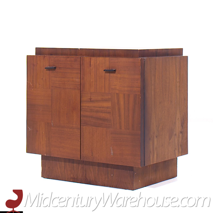 Lane Brutalist Mid Century Walnut Nightstands - Pair