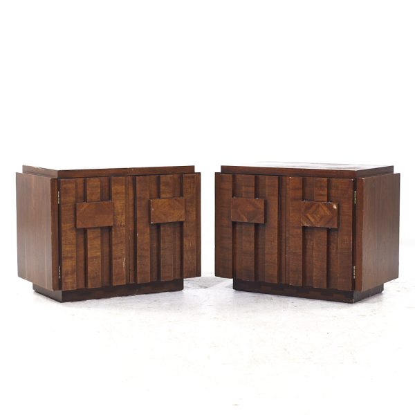 Lane Staccato Brutalist Mid Century Walnut Nightstands - Pair