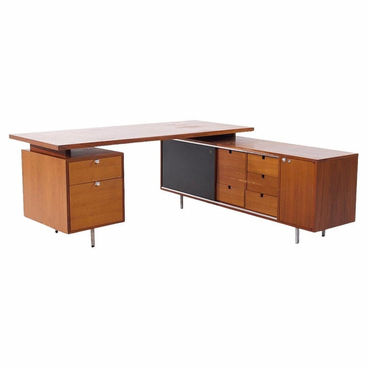 George Nelson for Herman Miller 9000 Series Mid Century Walnut Executive Corner Desk with Return