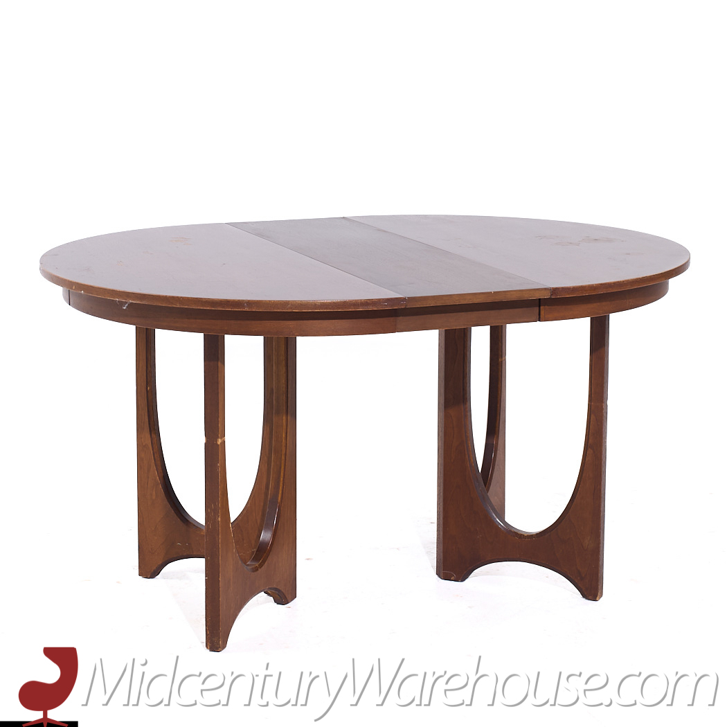 Broyhill Brasilia Mid Century Round Walnut Expanding Dining Table with 3 Leaves