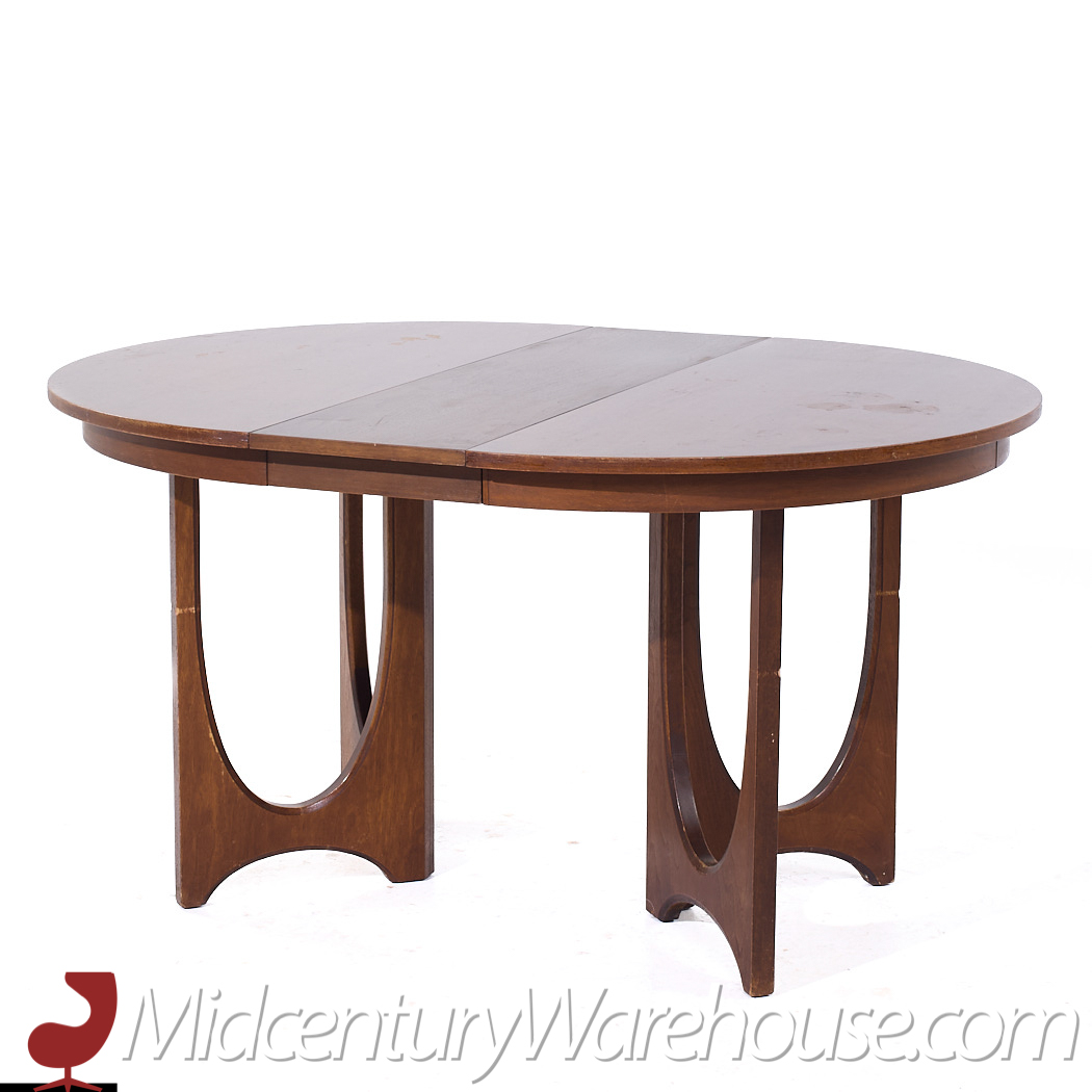 Broyhill Brasilia Mid Century Round Walnut Expanding Dining Table with 3 Leaves