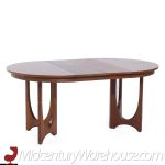 Broyhill Brasilia Mid Century Round Walnut Expanding Dining Table with 3 Leaves