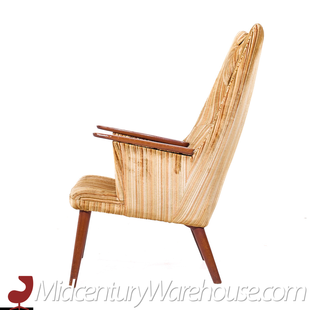 Hans Wegner for Ap Stolen Ap-28 Mid Century Danish Oak Mama Bear Lounge Chair