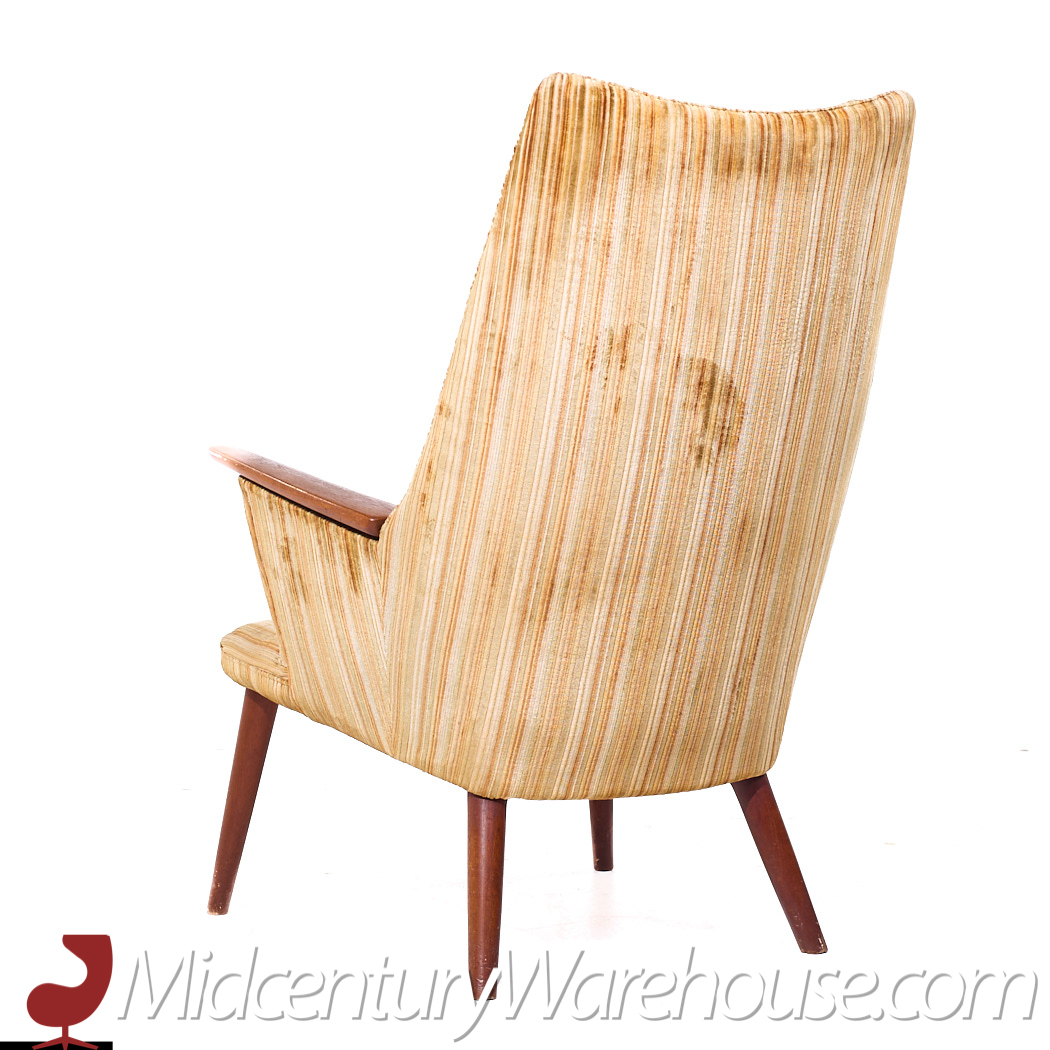 Hans Wegner for Ap Stolen Ap-28 Mid Century Danish Oak Mama Bear Lounge Chair