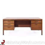 Kipp Stewart for Directional by Calvin Mid Century Walnut Executive Desk