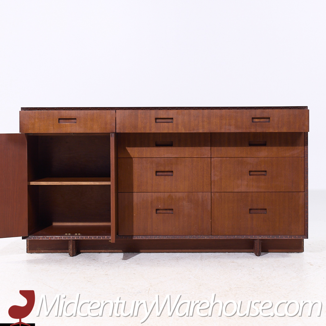 Frank Lloyd Wright for Heritage Henredon 'taliesin' Mahogany Credenza