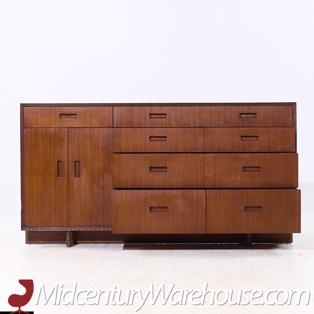 Frank Lloyd Wright for Heritage Henredon 'taliesin' Mahogany Credenza