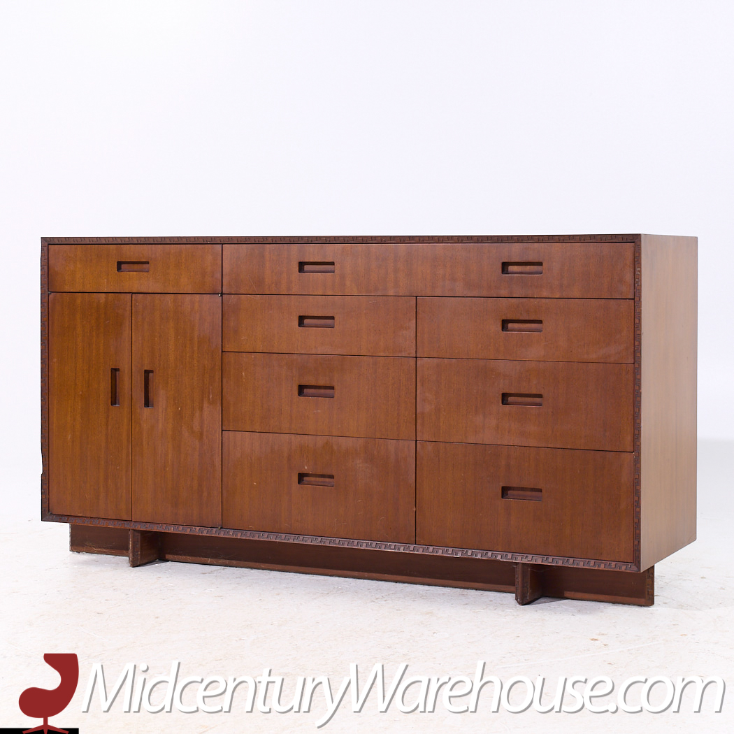 Frank Lloyd Wright for Heritage Henredon 'taliesin' Mahogany Credenza