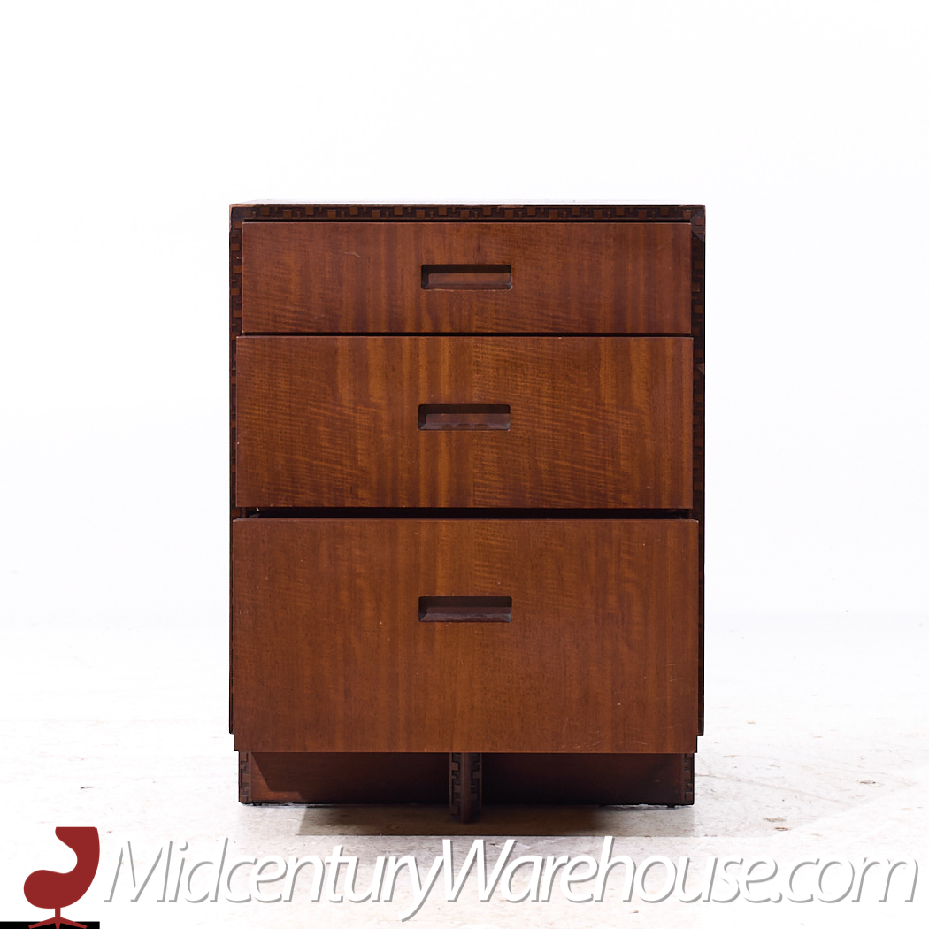 Frank Lloyd Wright for Heritage Henredon 'taliesin' Mid Century Mahogany Nightstand