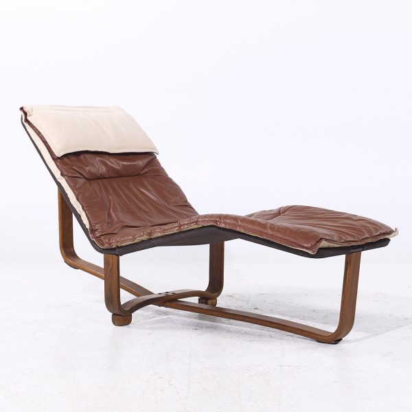 Ingmar Relling for Westnofa Mid Century Reversible Leather and Wool Bentwood Chaise