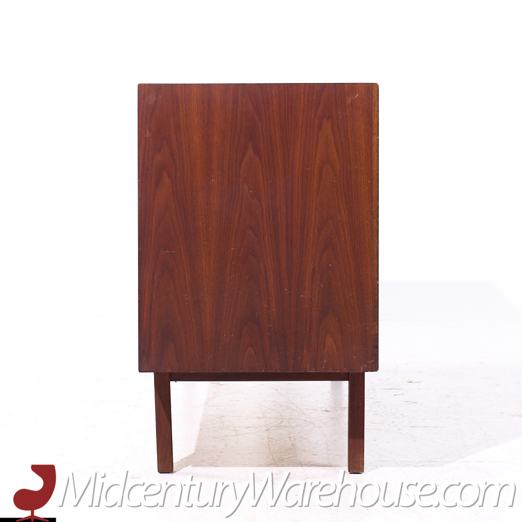 Jack Cartwright for Founders Mid Century Walnut Lowboy Dresser