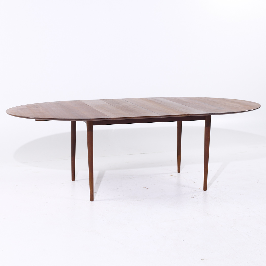 Peter Hvidt Style Mid Century Danish Teak Dining Expanding Dining Table with 2 Leaves