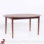 Peter Hvidt Style Mid Century Danish Teak Dining Expanding Dining Table with 2 Leaves