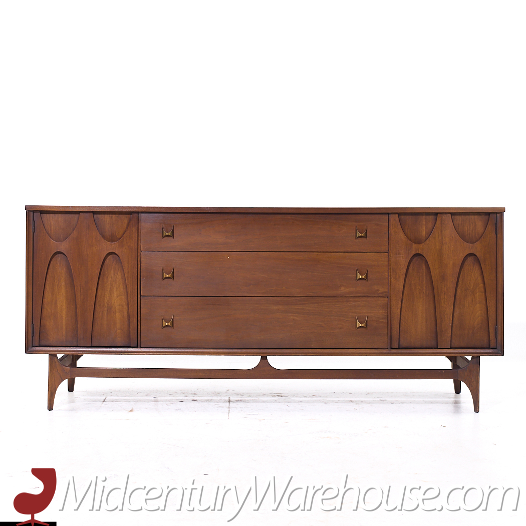 Broyhill Brasilia Mid Century Walnut Long Lowboy Dresser