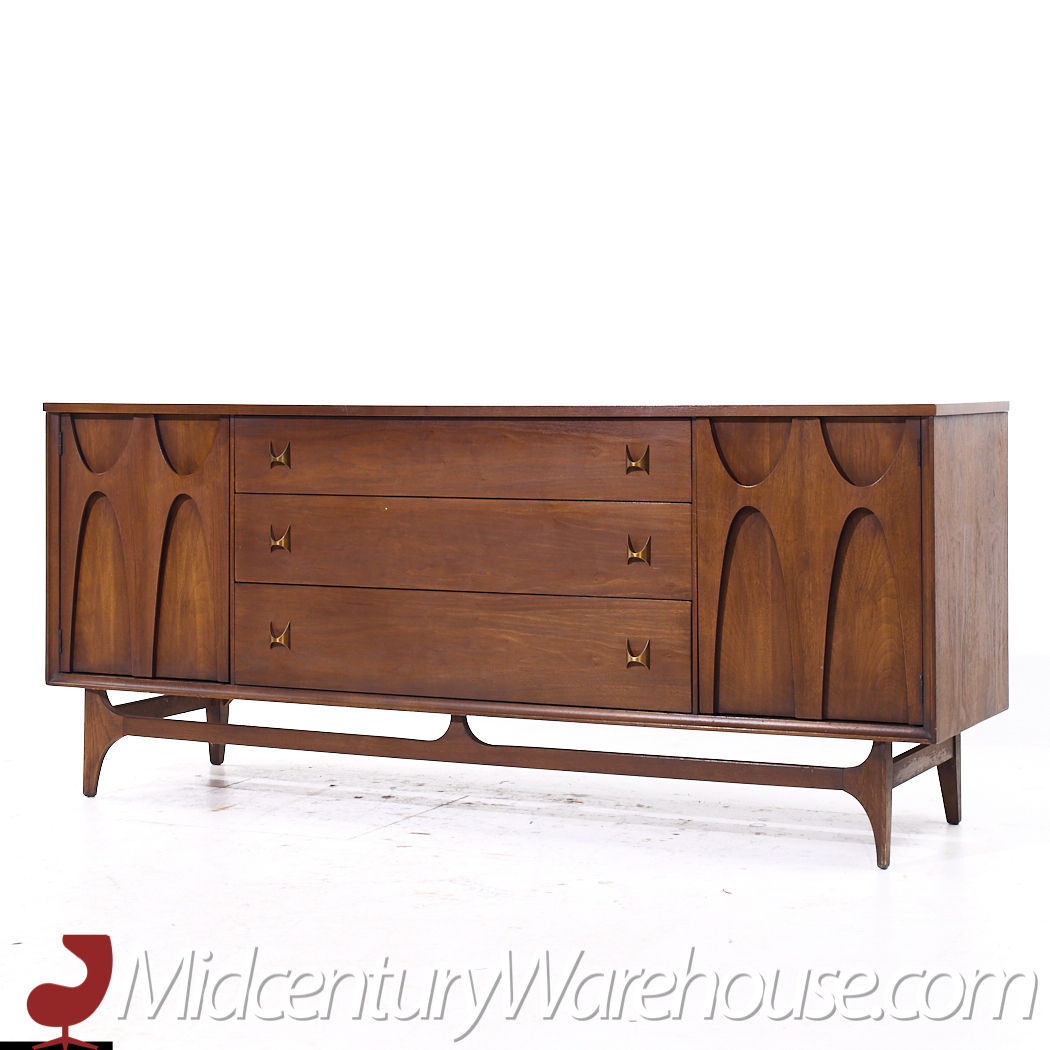 Broyhill Brasilia Mid Century Walnut Long Lowboy Dresser