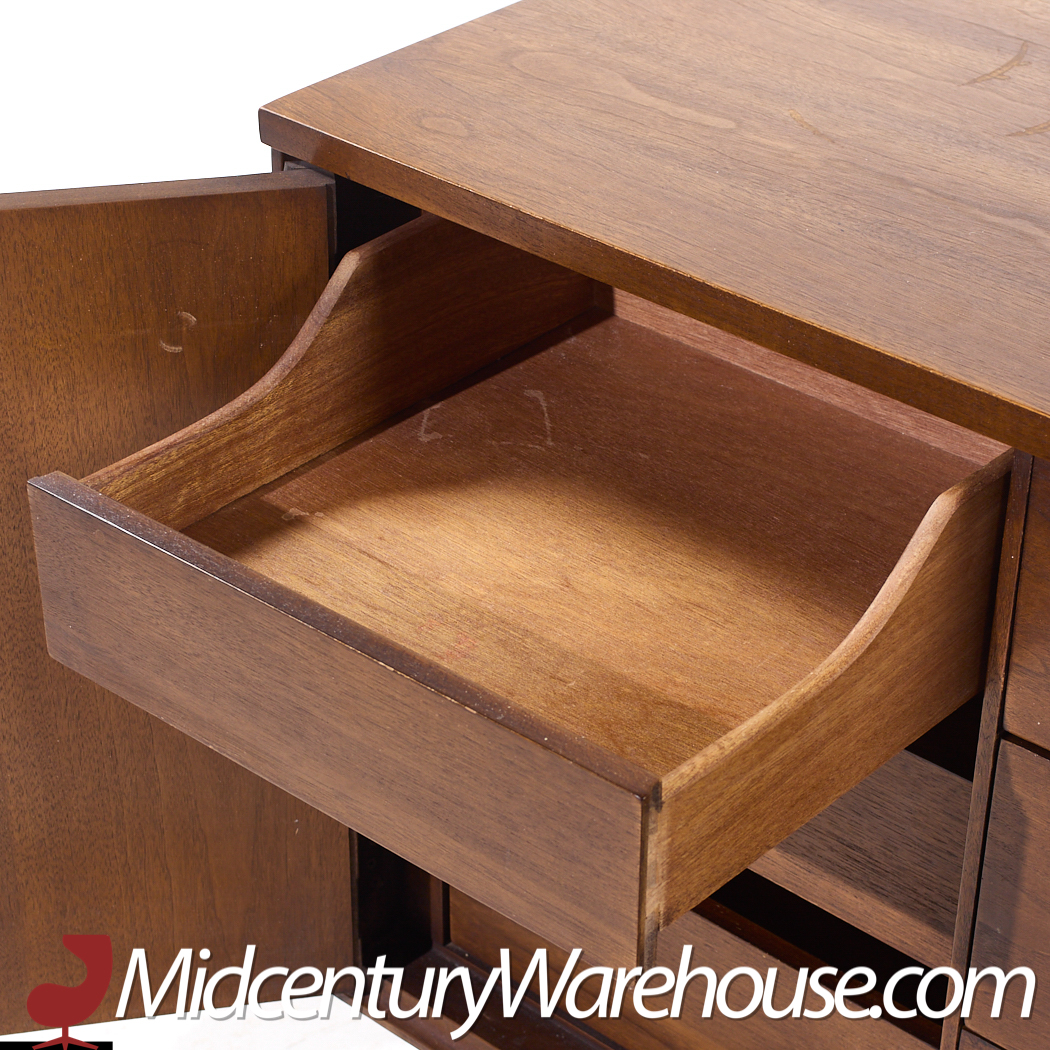 Broyhill Brasilia Mid Century Walnut Long Lowboy Dresser