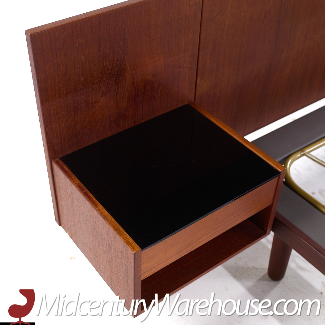 Hans Wegner for Getama Mid Century Danish Teak King Platform Bed with Nightstands