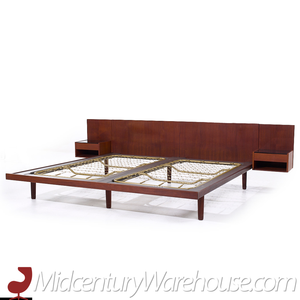 Hans Wegner for Getama Mid Century Danish Teak King Platform Bed with Nightstands