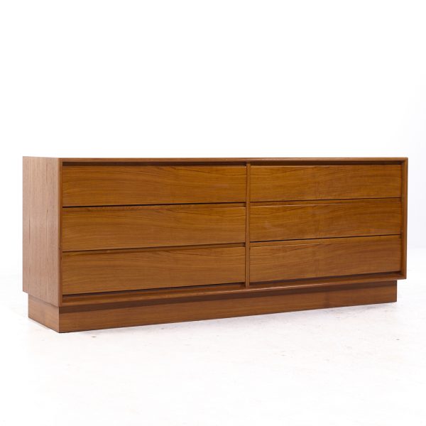 Danflex Mid Century Danish Teak 6-drawer Lowboy Dresser