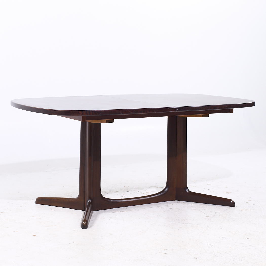 Gudme Mobelfabrik Mid Century Danish Rosewood Expanding Dining Table with 1 Leaf