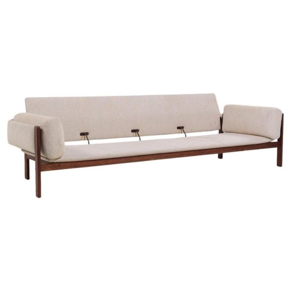 Sven Ivar Dysthe for Dokka Møbler Mid Century Norwegian Rosewood Sofa