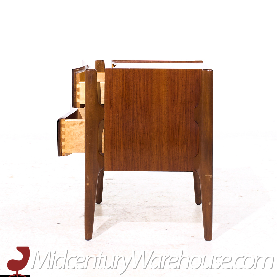 William Hinn Mid Century Walnut Curved Front Nightstands - Pair