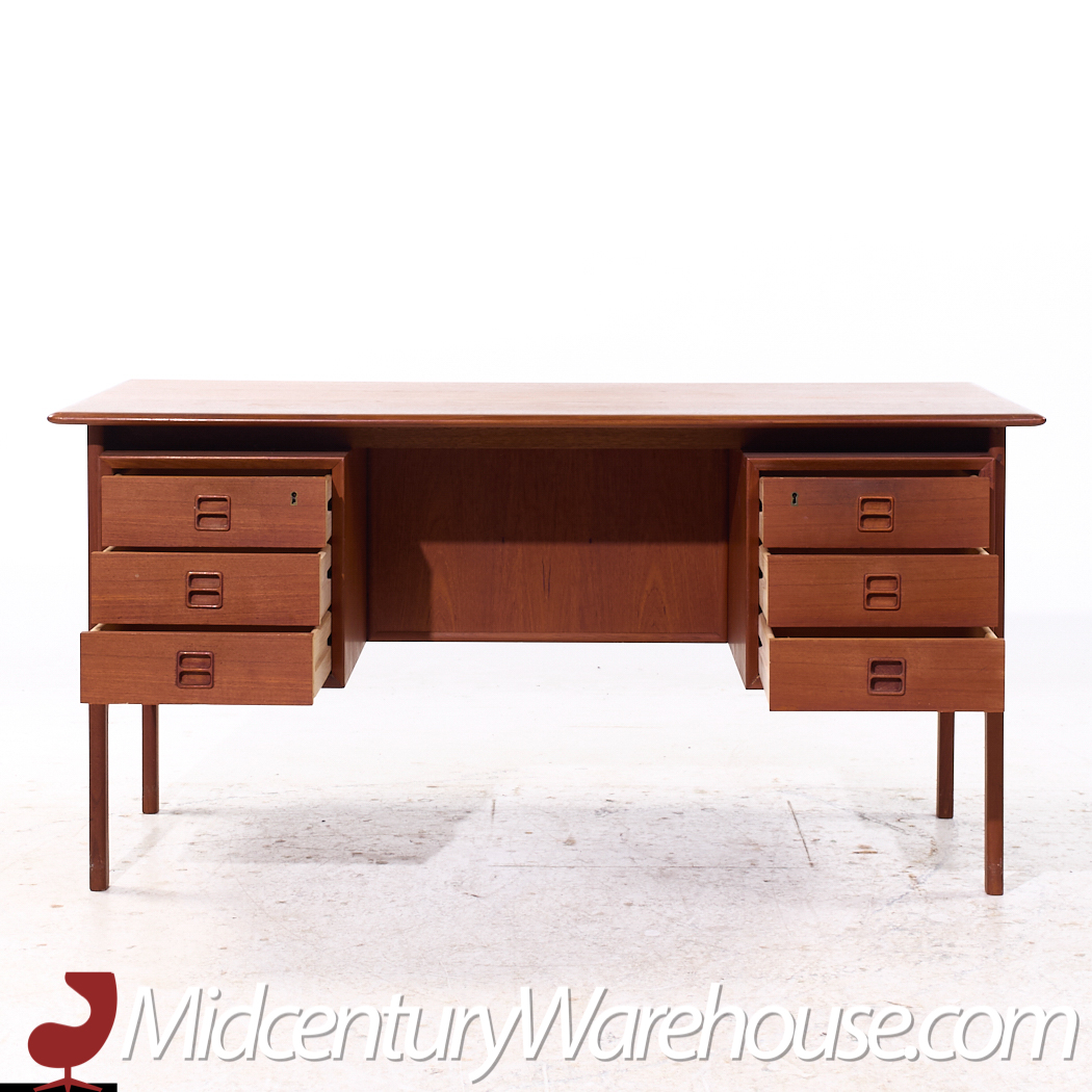 Erik Brouer for Brouer Møbelfabrik Mid Century Danish Teak Desk